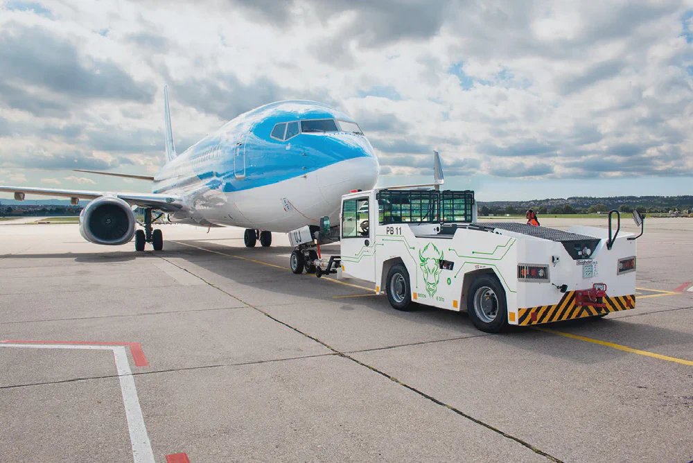 Goldhofer BISON E tow tractor at the airport
